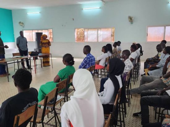 Renforcement de capacités des jeunes en conduite automobile