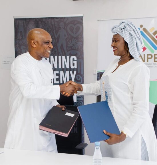 Signature de convention entre L’ANPEJ et le JOJ  Dakar 2026 Learning Academy