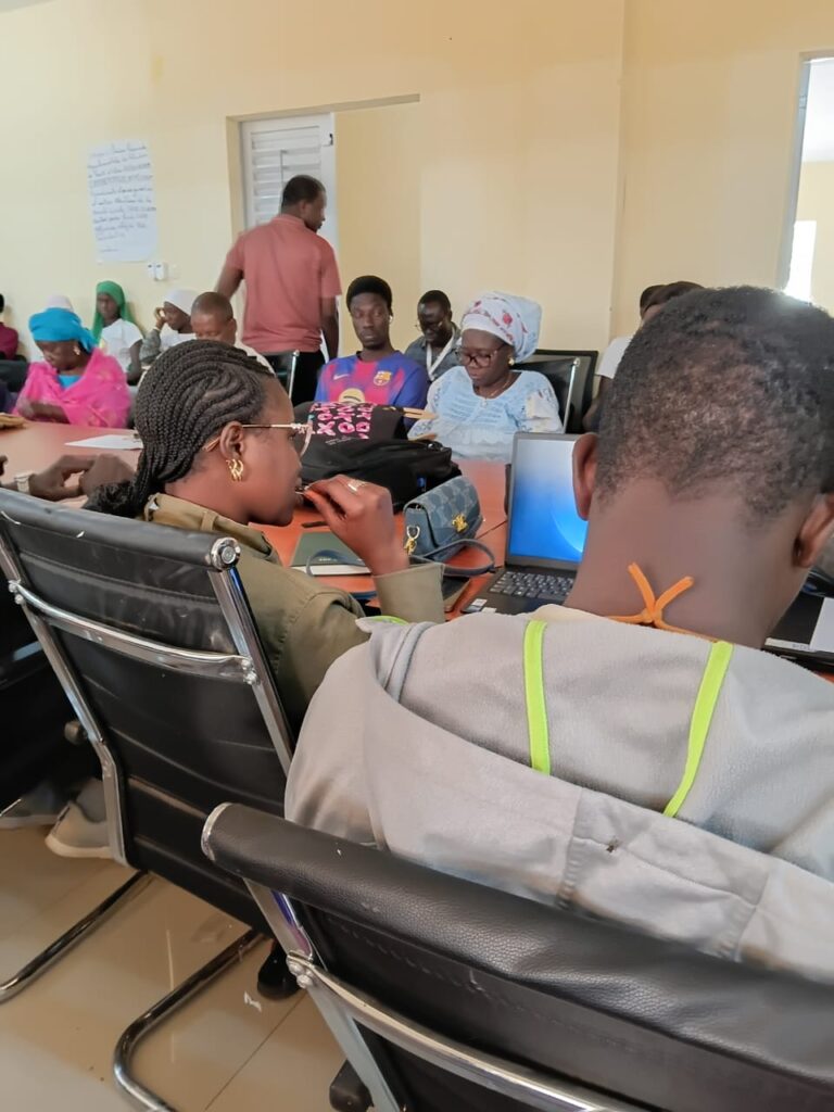 Projet Tekke ak Tagagu, Teggi : diagnostic et échanges pour l’insertion professionnelle des jeunes de Ngourane avec l’appui de l’Education Development Center et des services techniques
