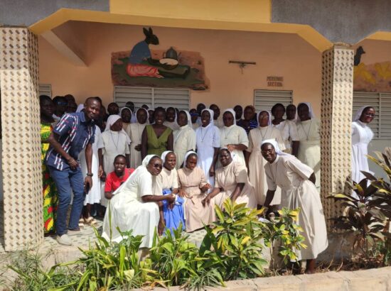 Renforcement des capacités des jeunes : l’ANPEJ organise une formation en développement personnel et leadership des filles du Saint Cœur de Marie à Ziguinchor