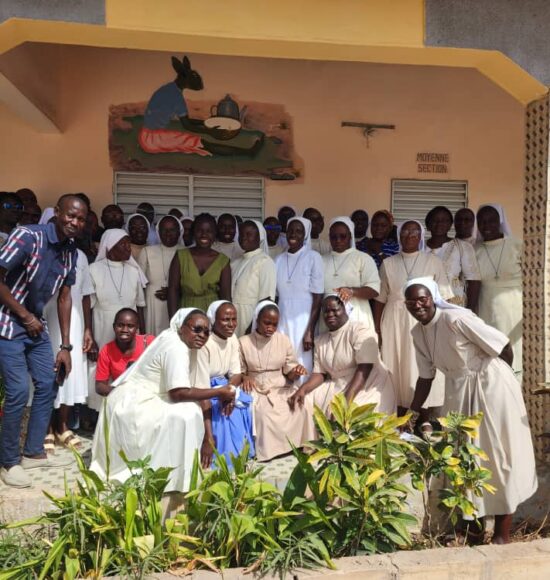 Renforcement des capacités des jeunes : l’ANPEJ organise une formation en développement personnel et leadership des filles du Saint Cœur de Marie à Ziguinchor